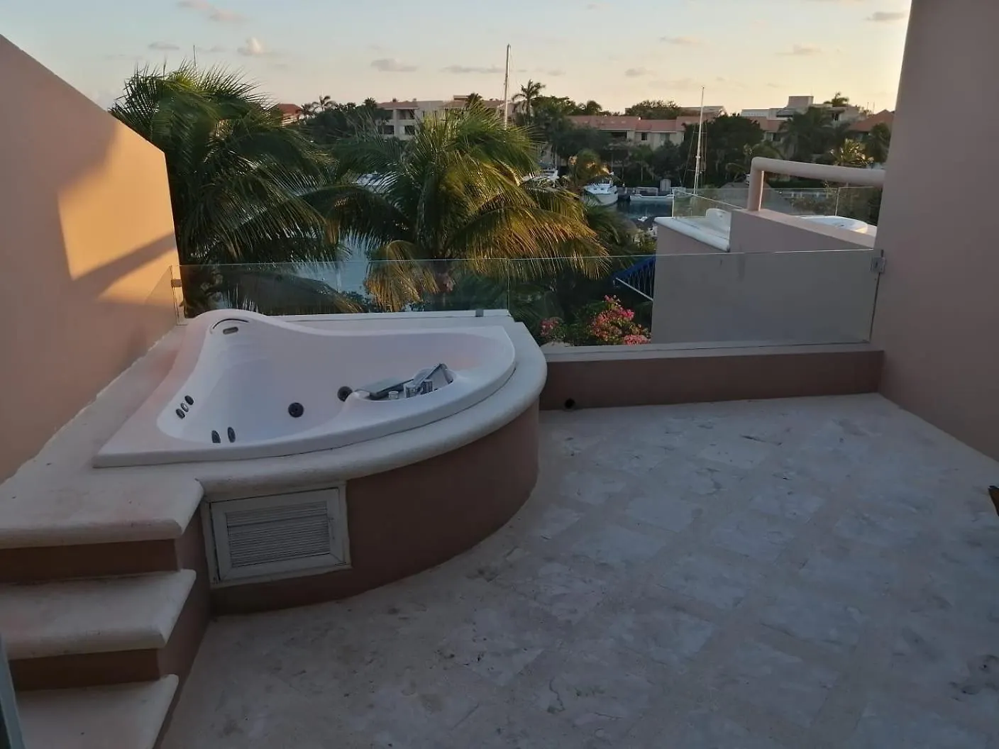 Marina Puerto Aventuras Apartment